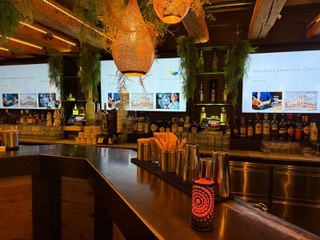 Das Bild zeigt die Location beim Ulmer Top Lounge Event bei dem 1000FTAD mit Linus Schmidt und Virginia Kopp anwesend war